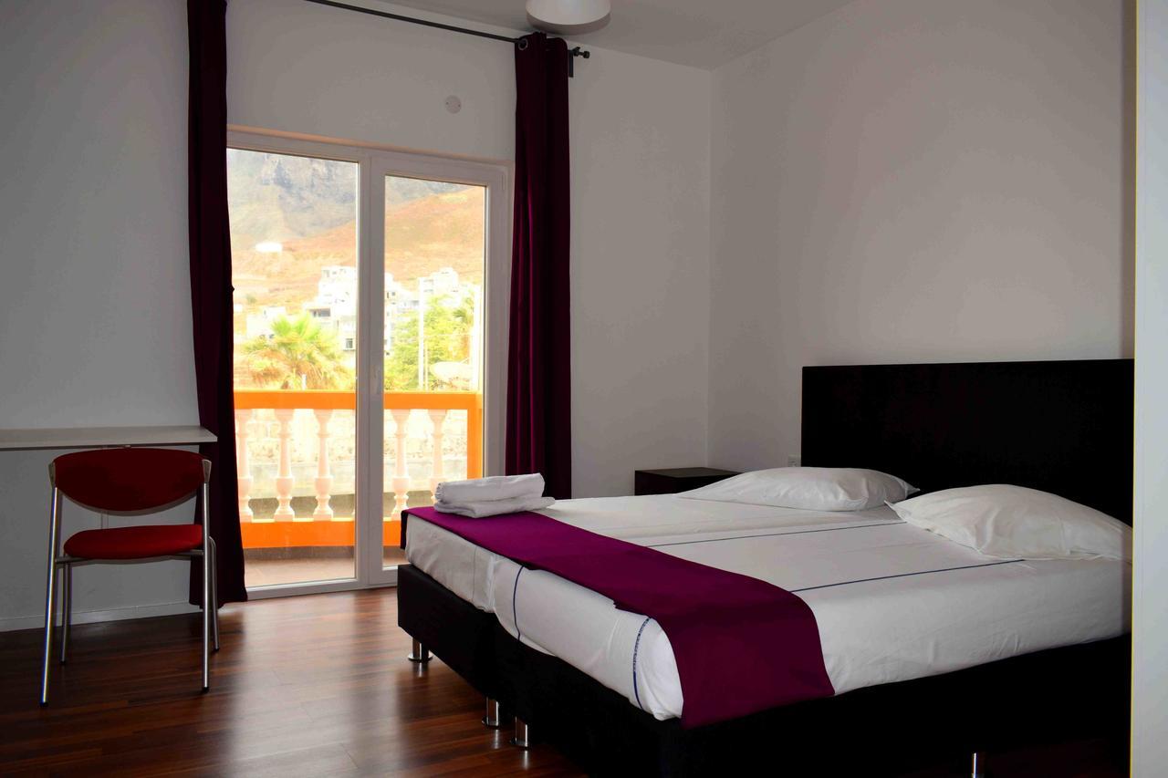 Hotel Miranda & Miranda Ponta Do Sol Extérieur photo